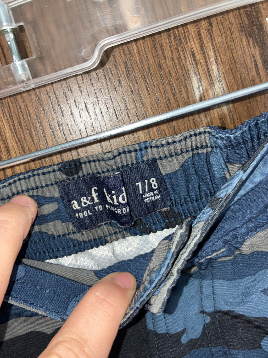 Abercrombie Boys Camo Pool to Play Swim Hybrid Shorts YSM 7/8