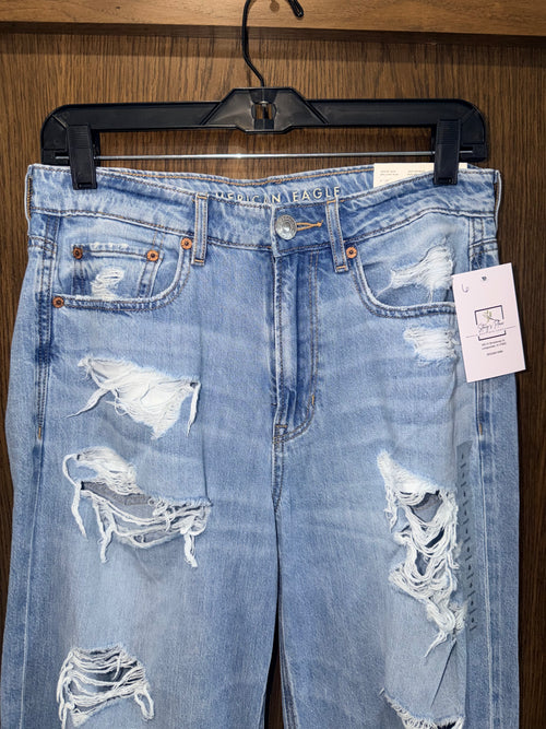 American Eagle Women’s NWT Skater Jeans Size 6 Short