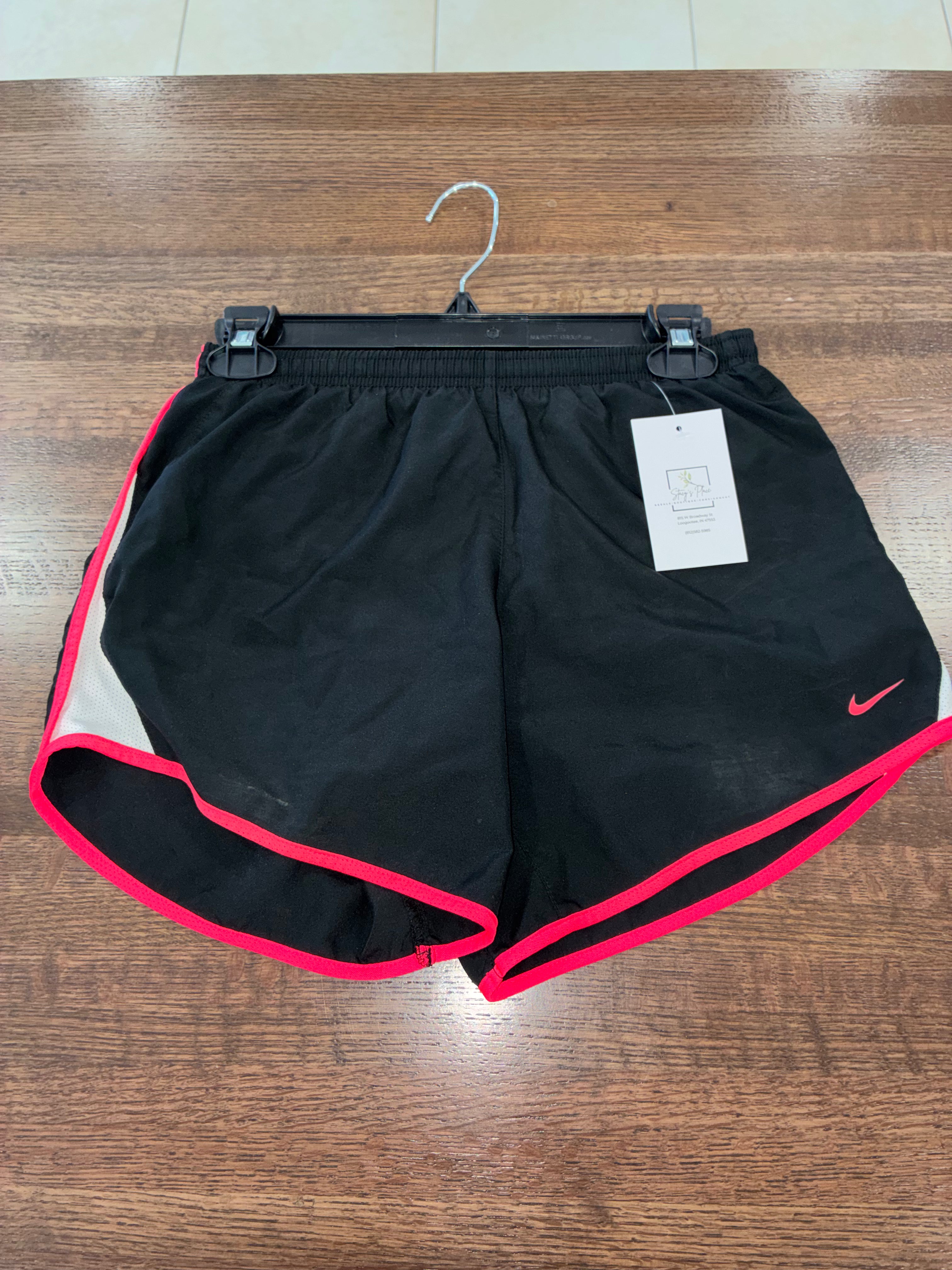 Nike Girls Lined Shorts Youth X-Large 14/16 YXL
