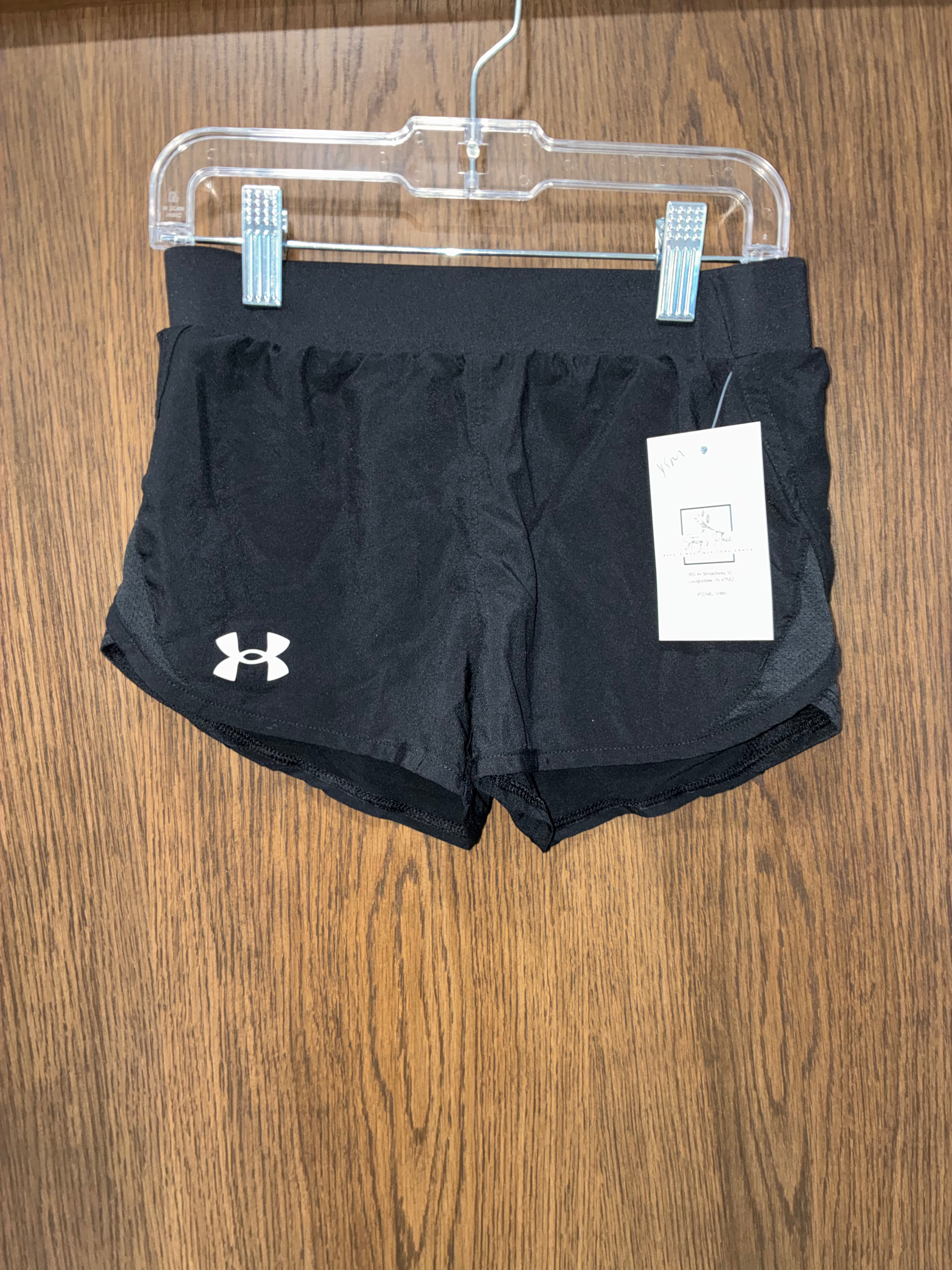 Under Armour Girls Play Up Shorts Size YSM 7/8