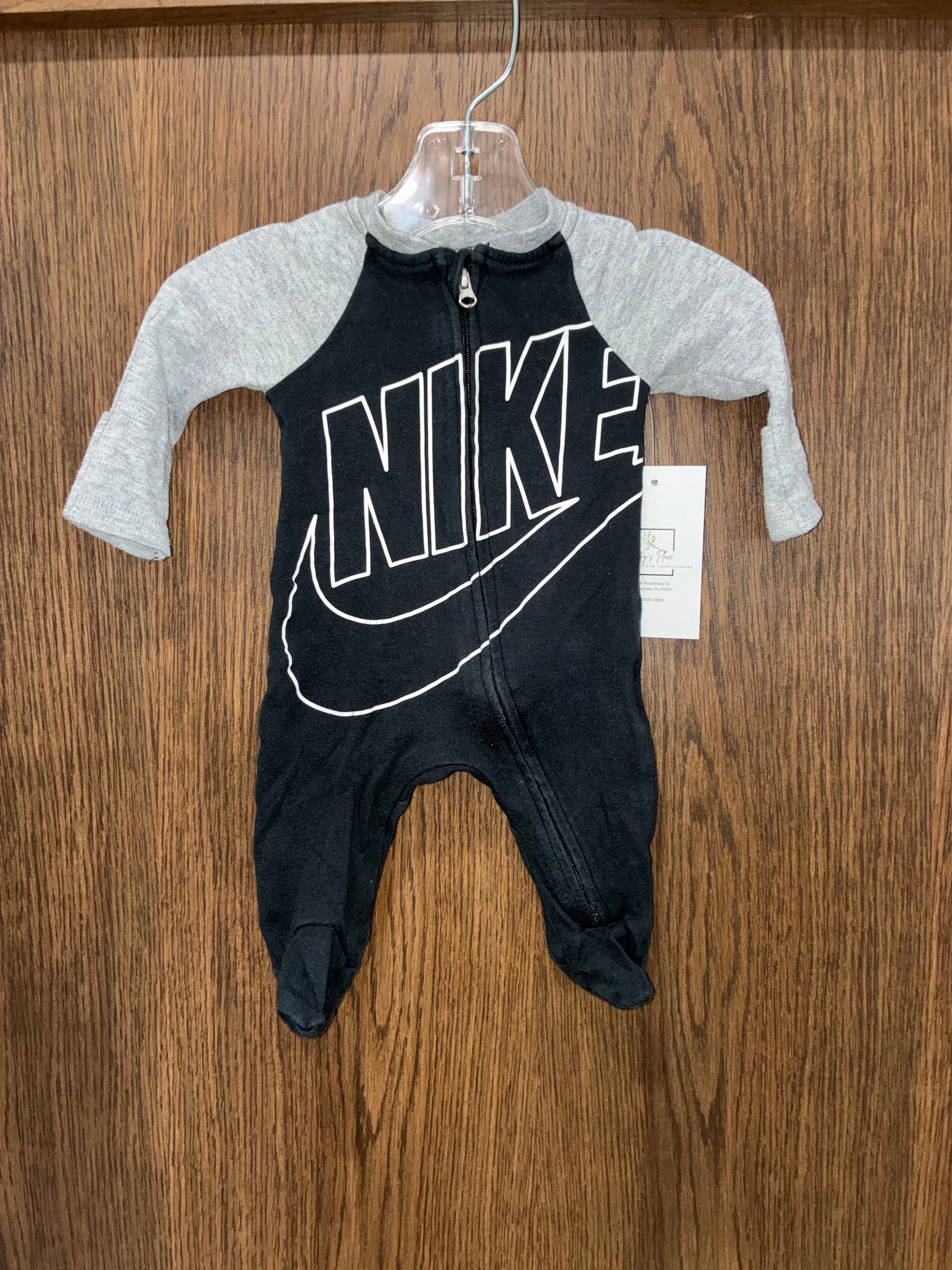 Nike Baby Boy’s Sleep & Play  Romper Newborn