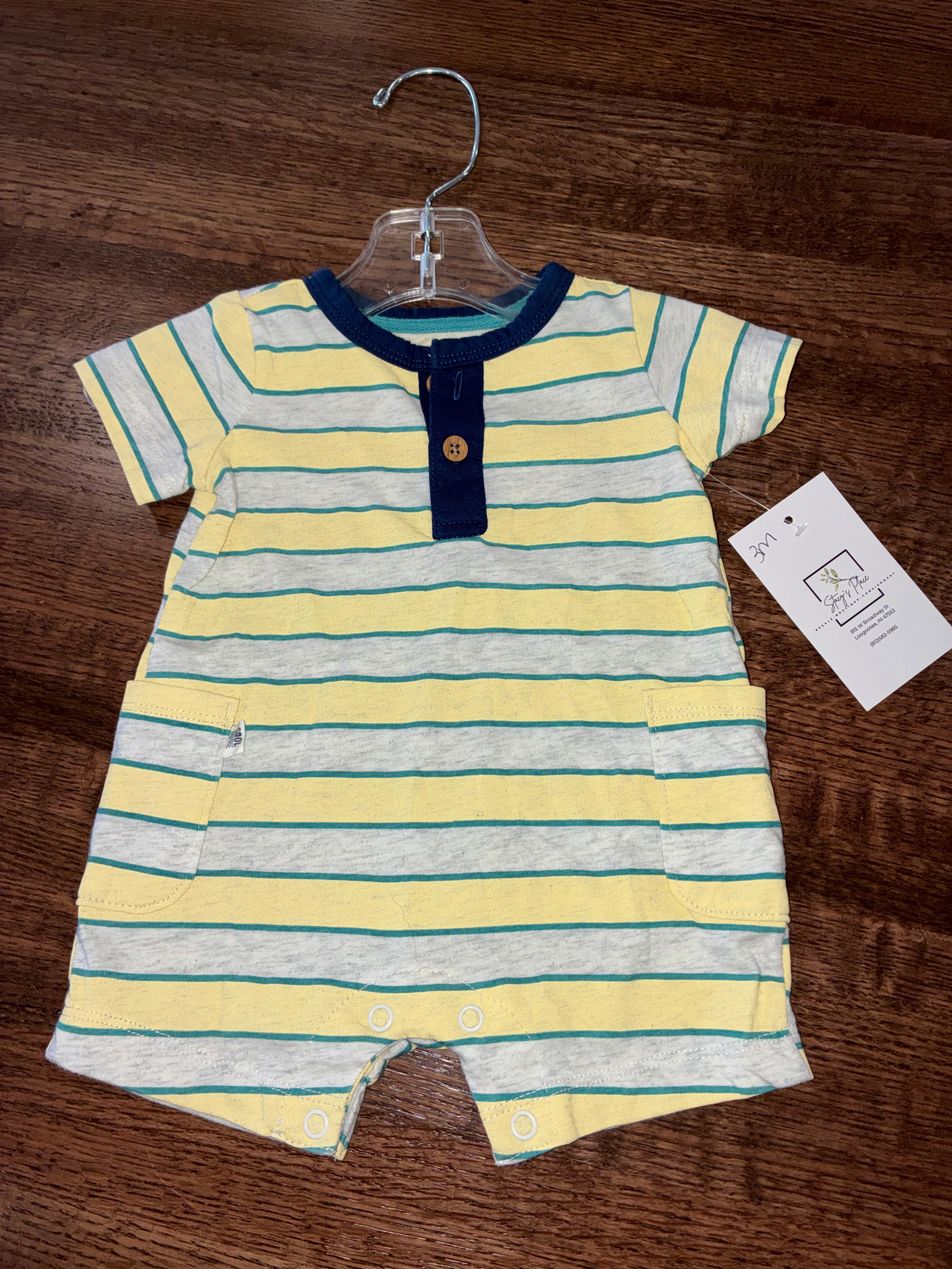 Carter’s Boy’s Romper 3 Months EUC
