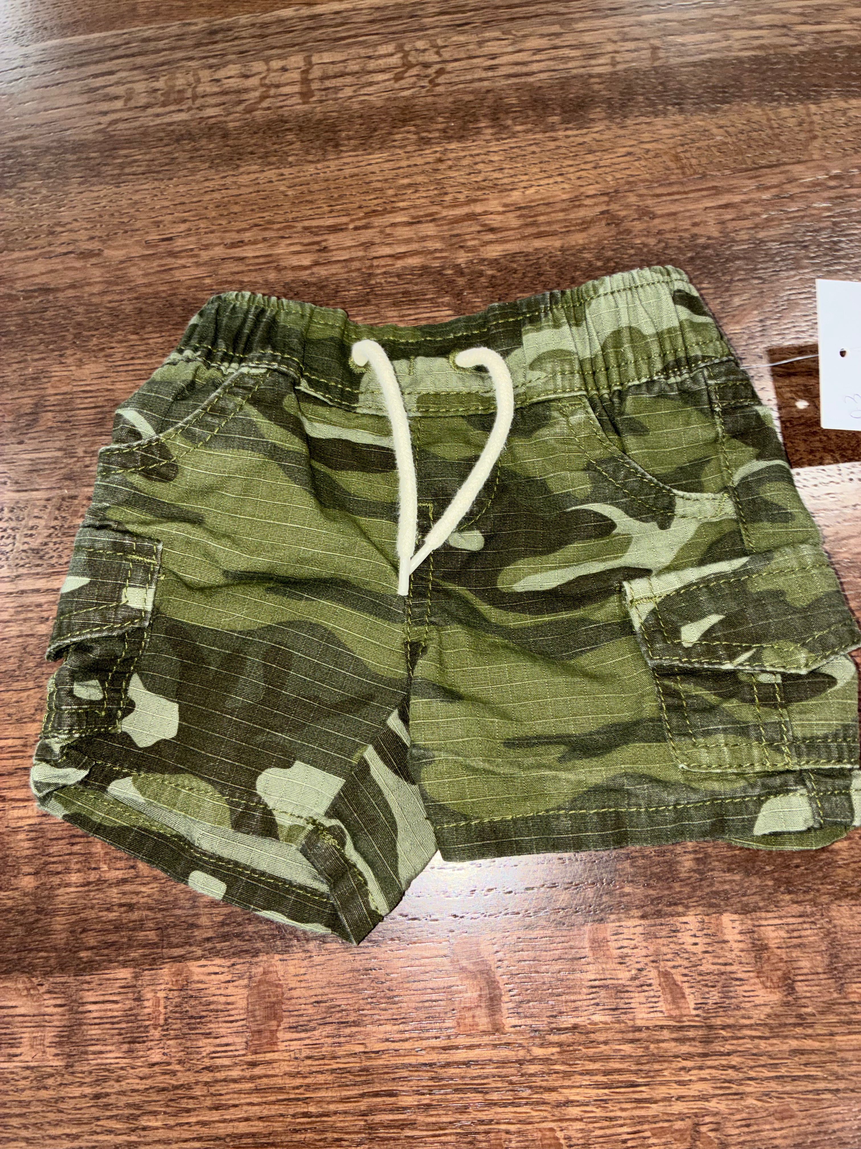 Baby Gap Boys Camo Cargo Shorts 0-3 Months