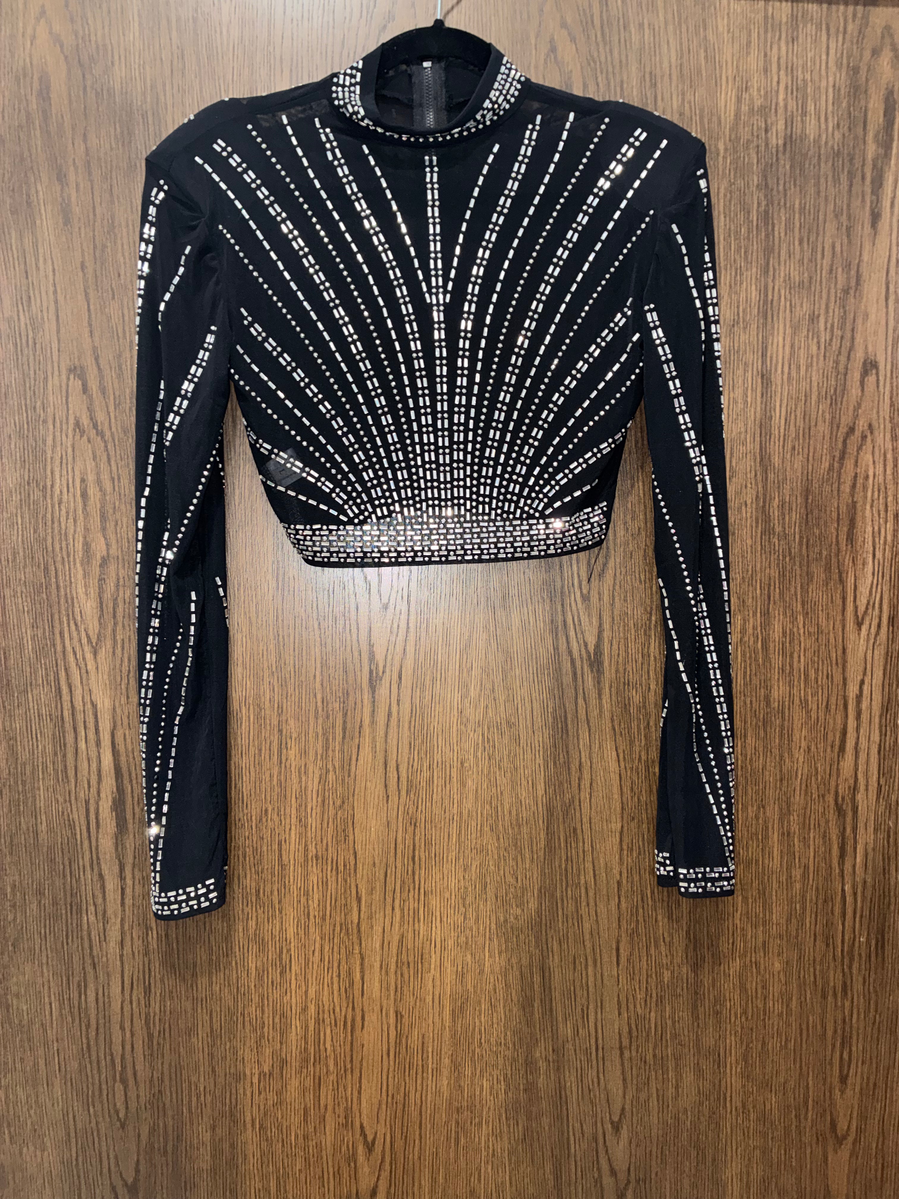 Windsor Wrapped In Rhinestone Crop Top Size 
Large