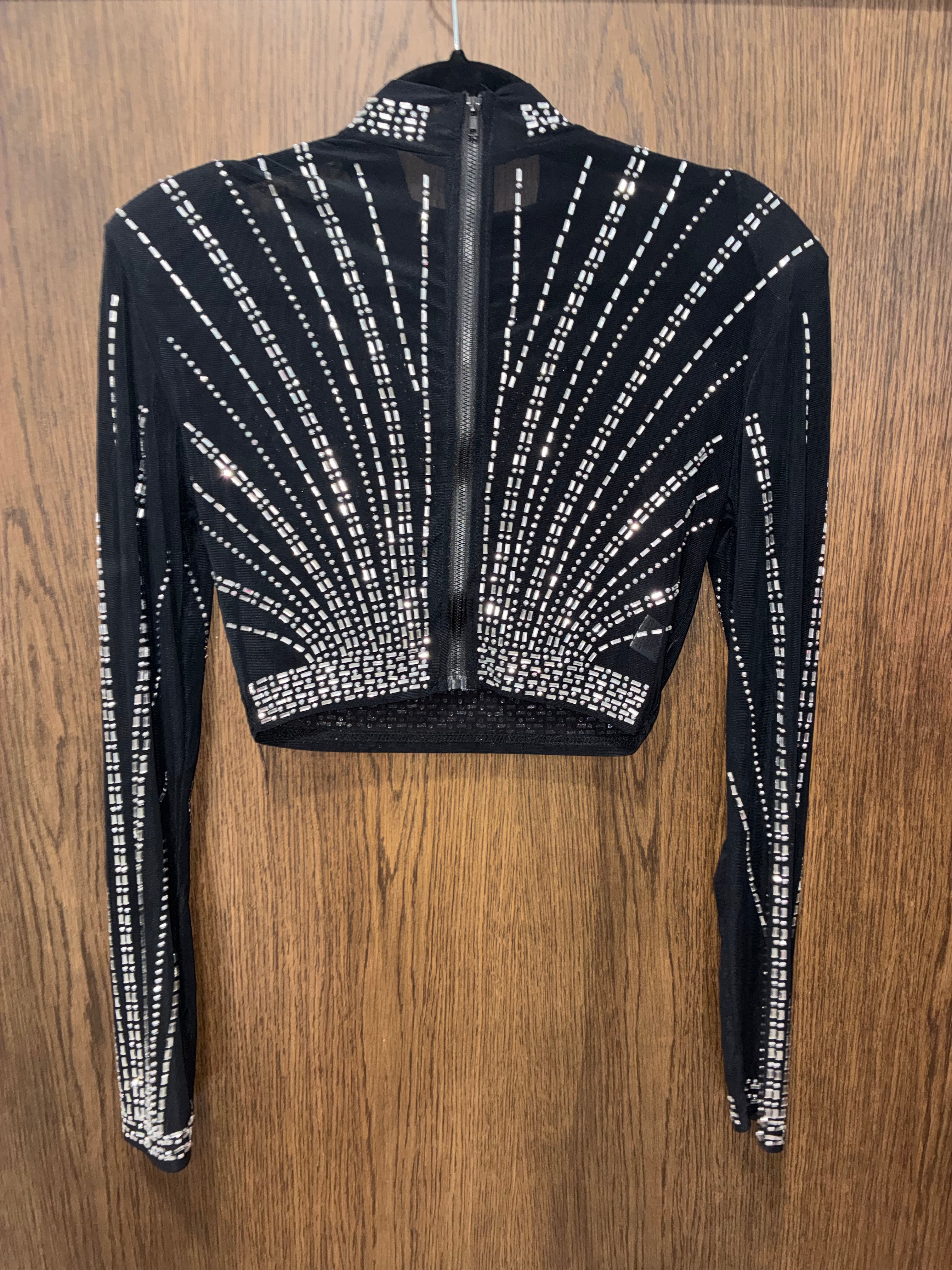 Windsor Wrapped In Rhinestone Crop Top Size 
Large