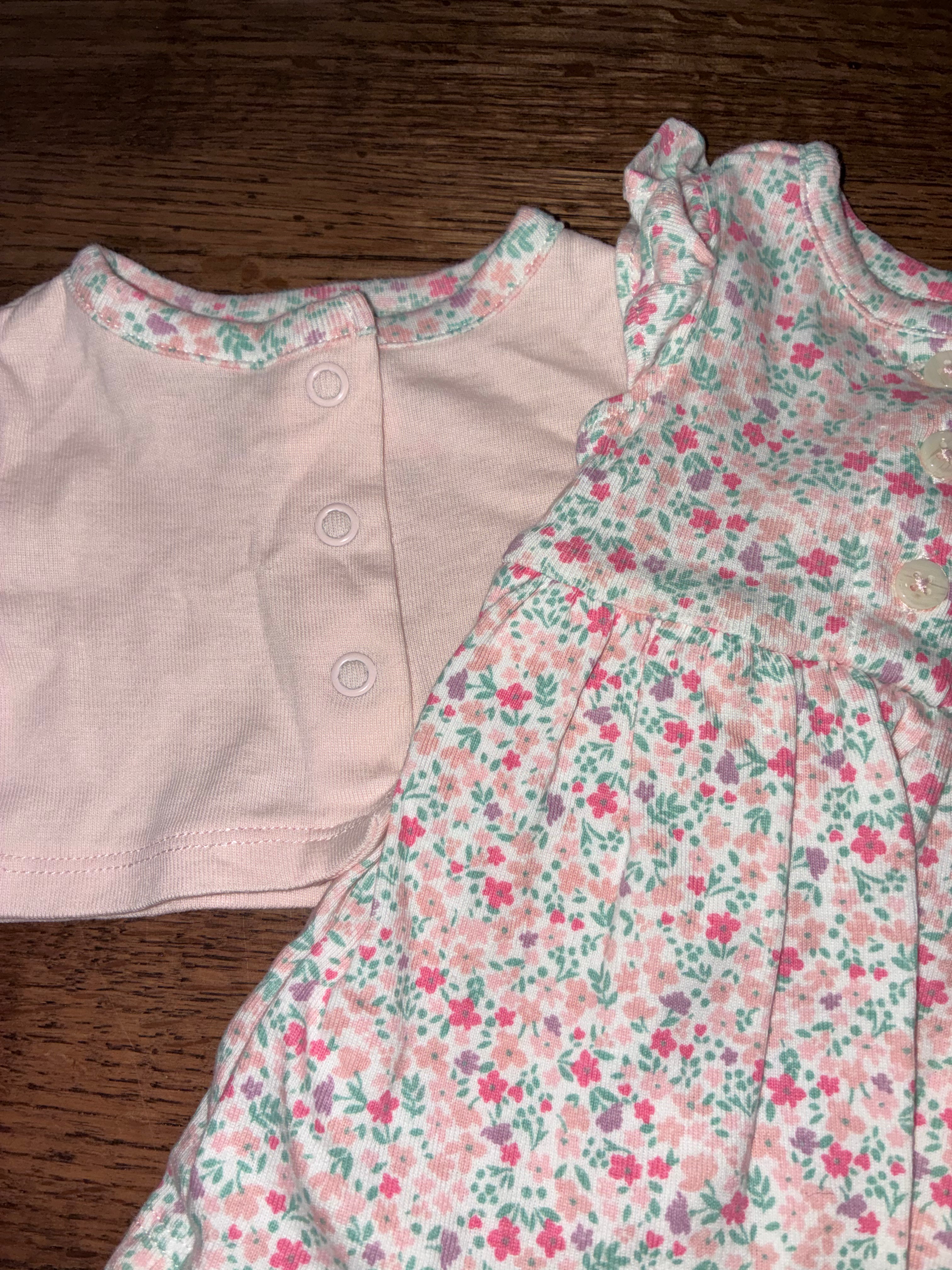 Carter’s Girls Bubble Romper & Cardigan Newborn New Condition