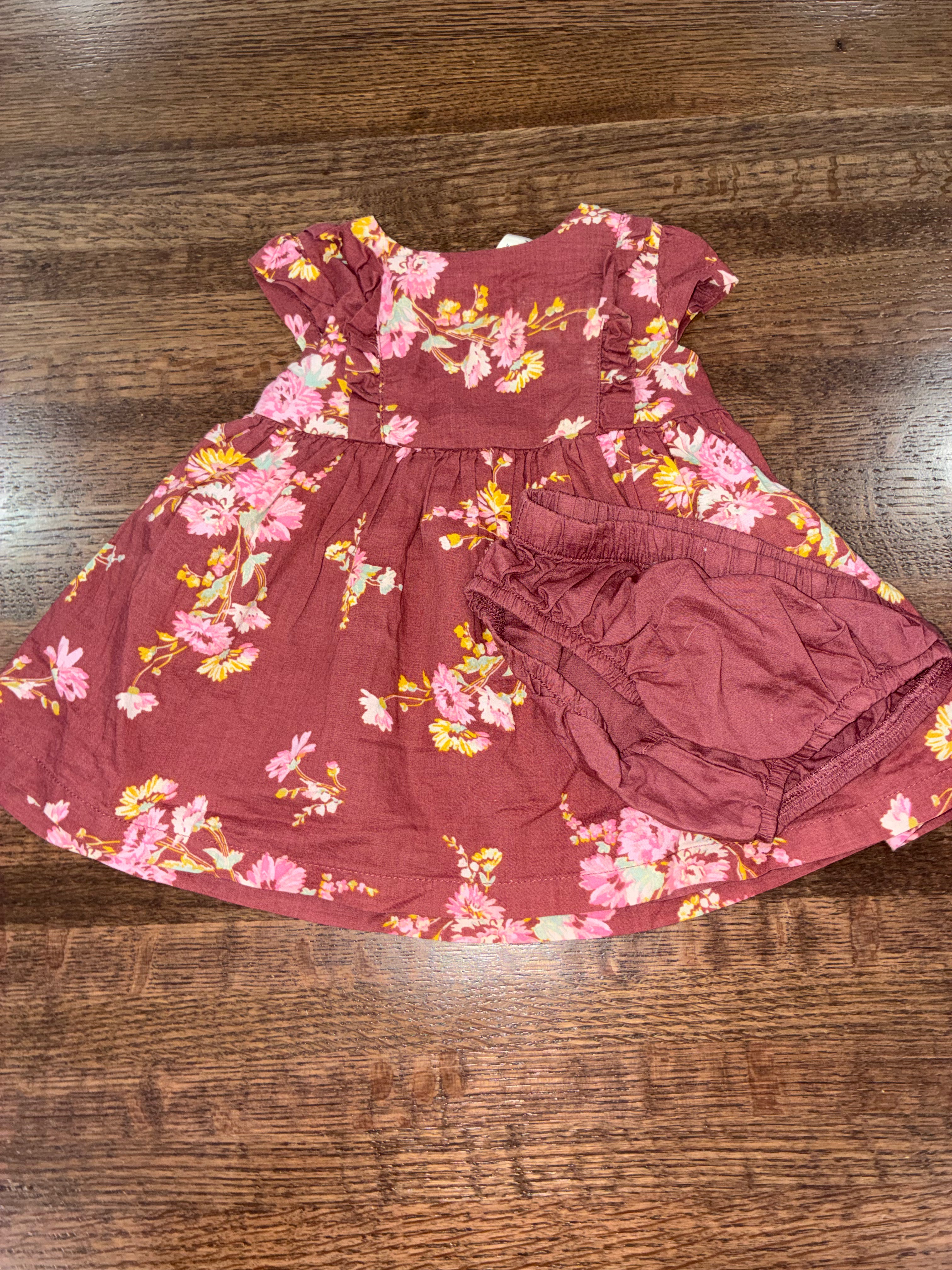 Osh Kosh Girl’s Floral Dress & Bloomers 3 Months