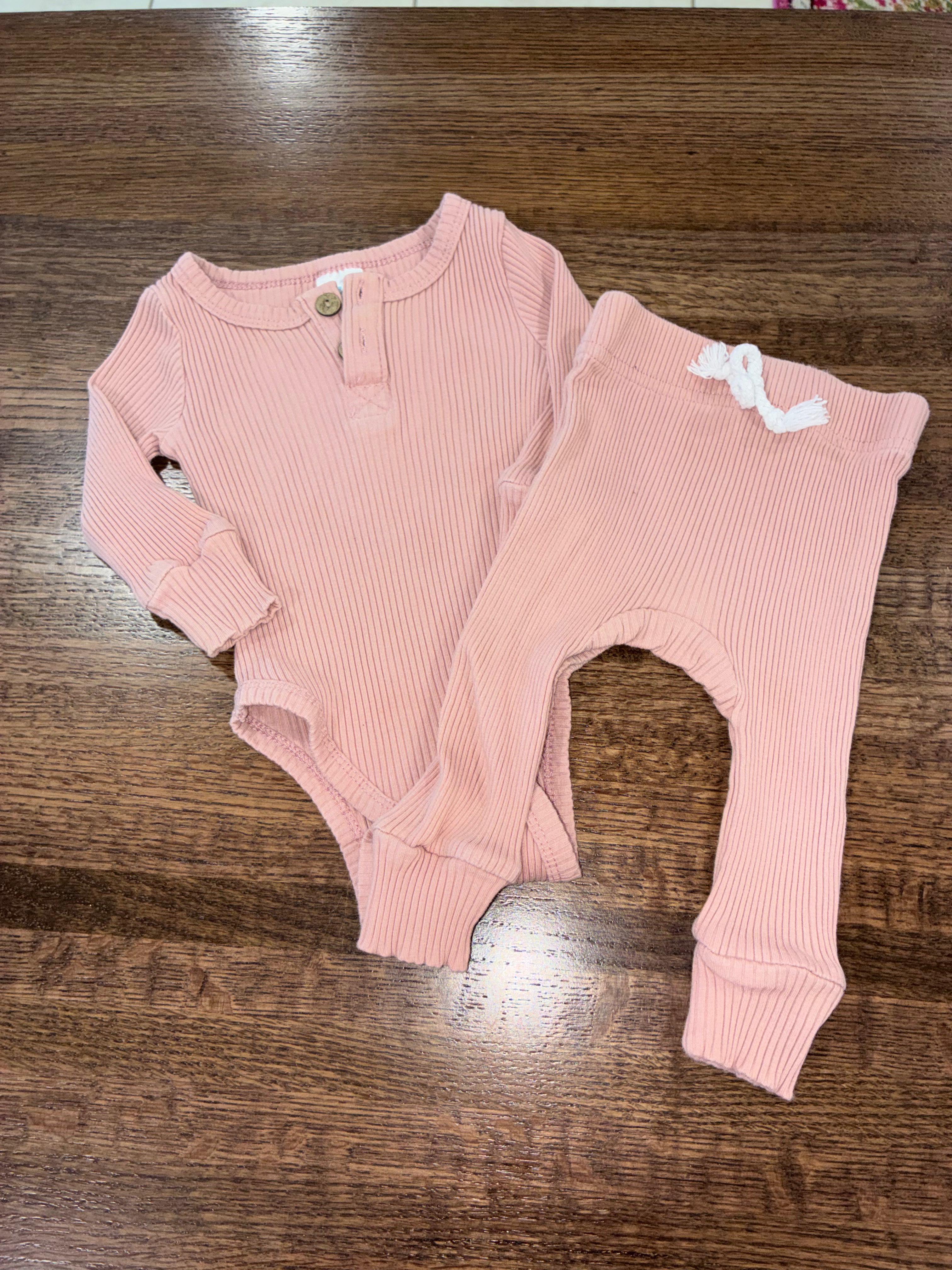 Little One Shop Co Blush Ribbed Lounge Set Size 3-6 Months