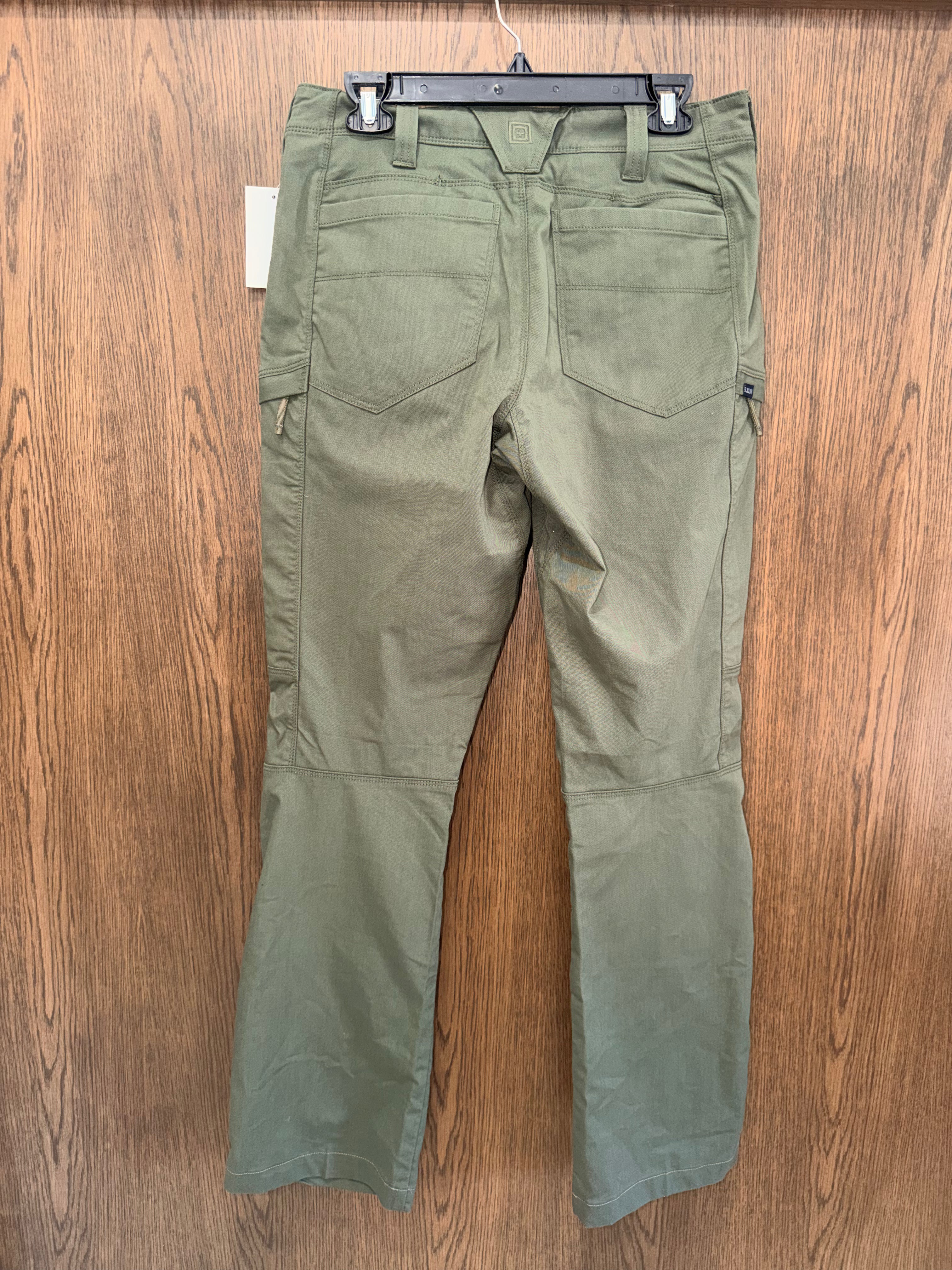 5.11 Men’s Regular Fit Stretch APEX Cargo Pant 32x34