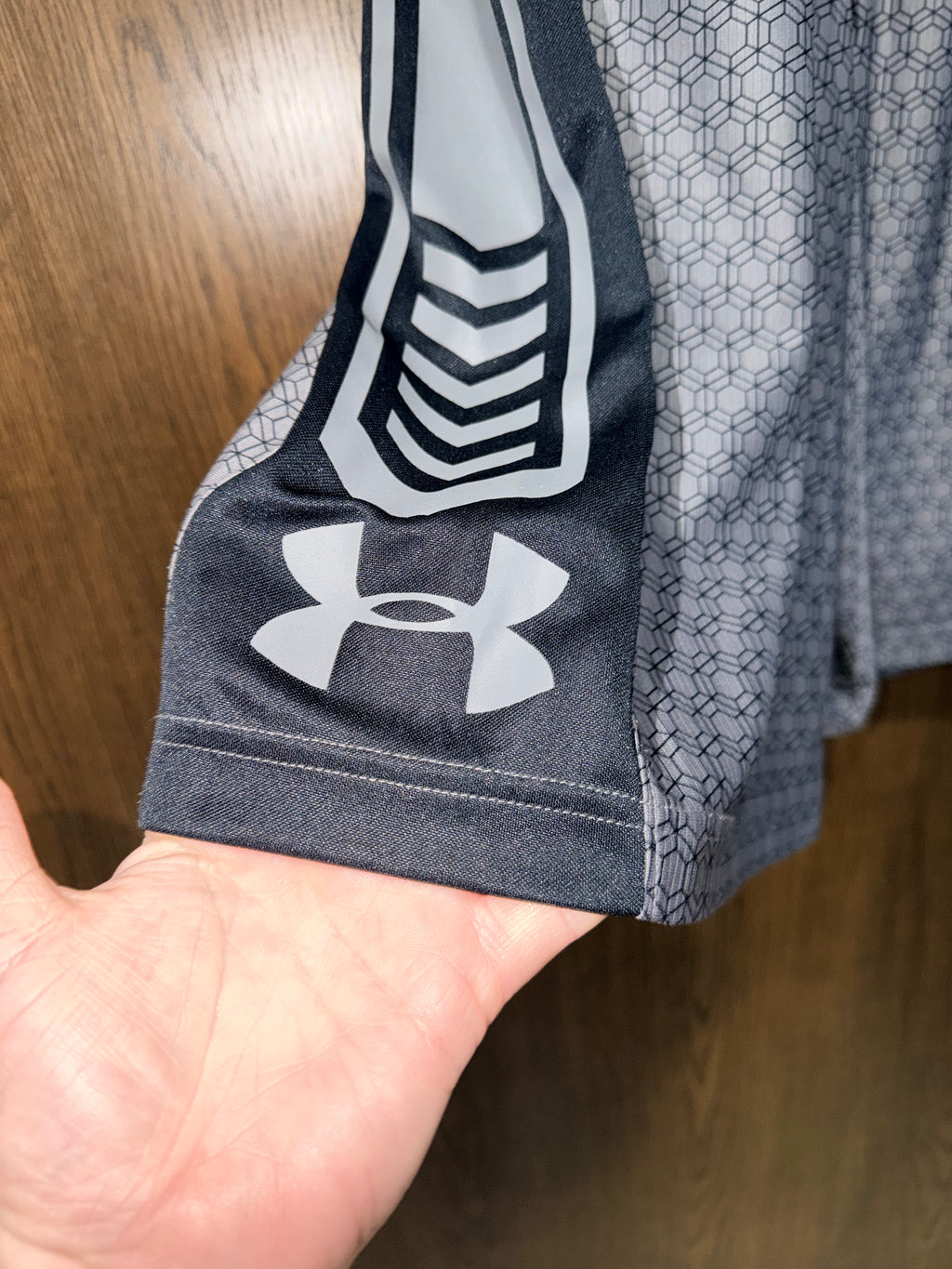 Under Armour Mens Basketball Shorts  Medium