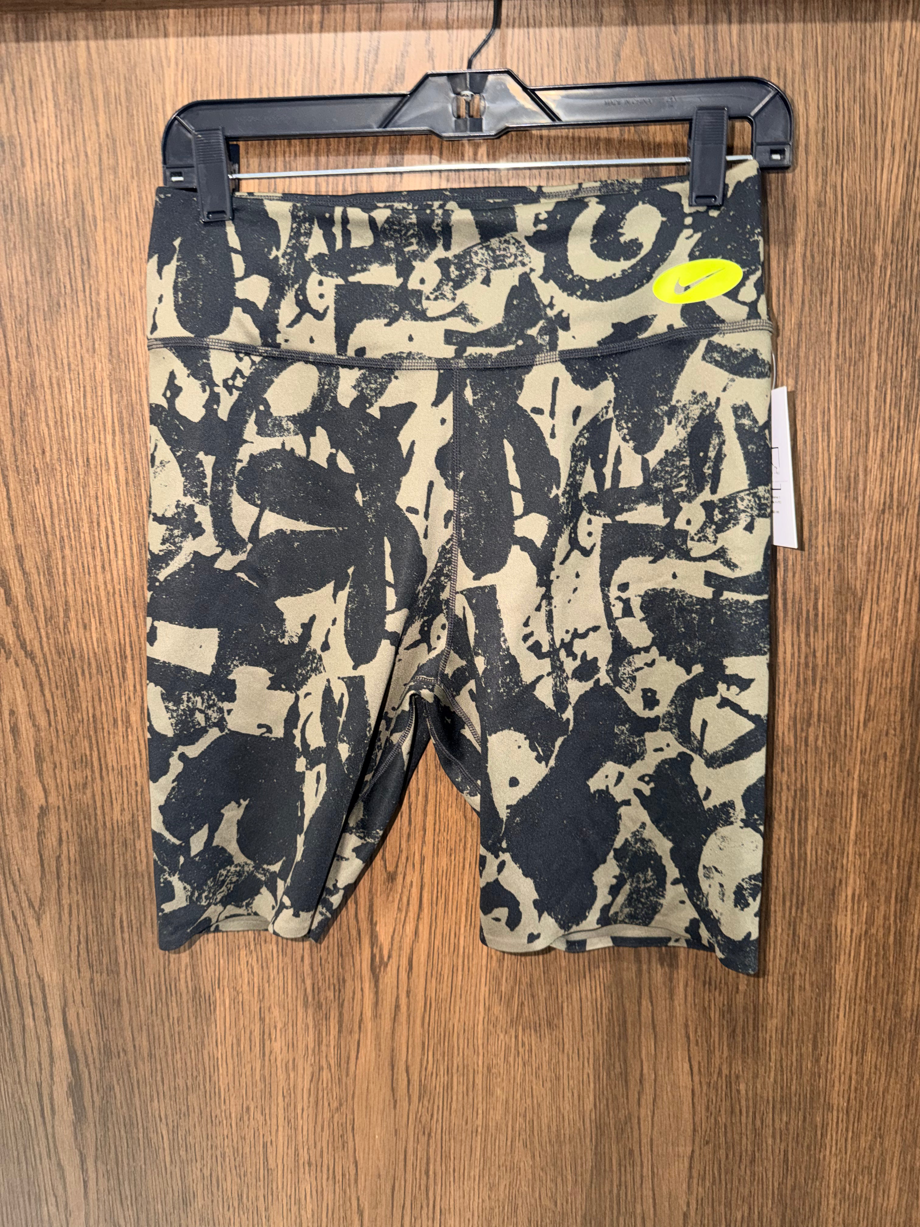 Nike Women's One Luxe Icon Clash Training Shorts Size Medium