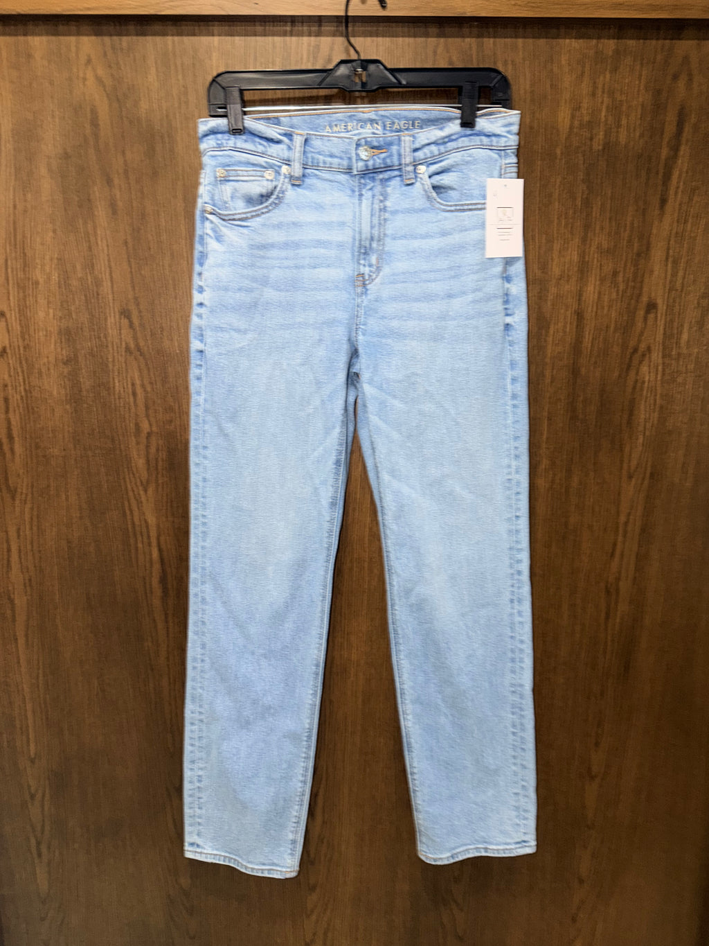 American Eagle Women’s Mom Jeans Size 4