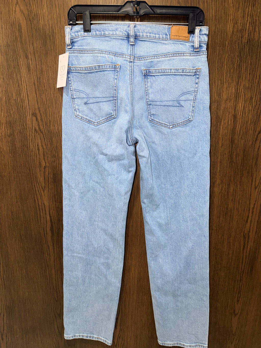 American Eagle Women’s Mom Jeans Size 4