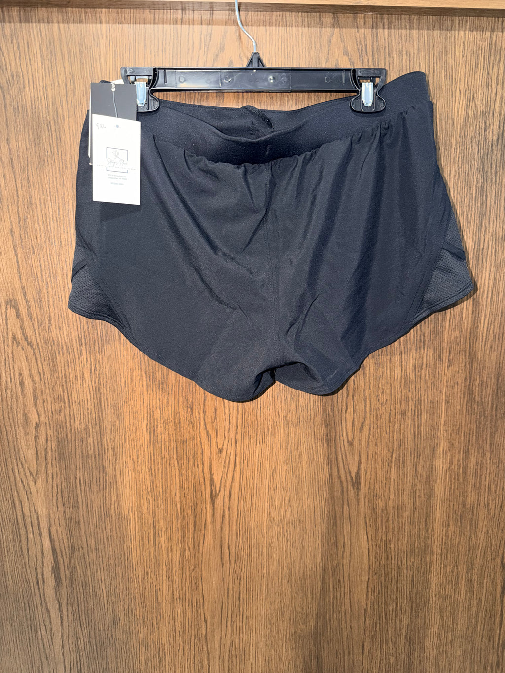 Girls Under Armour Shorts Lined NWT Size Youth XL