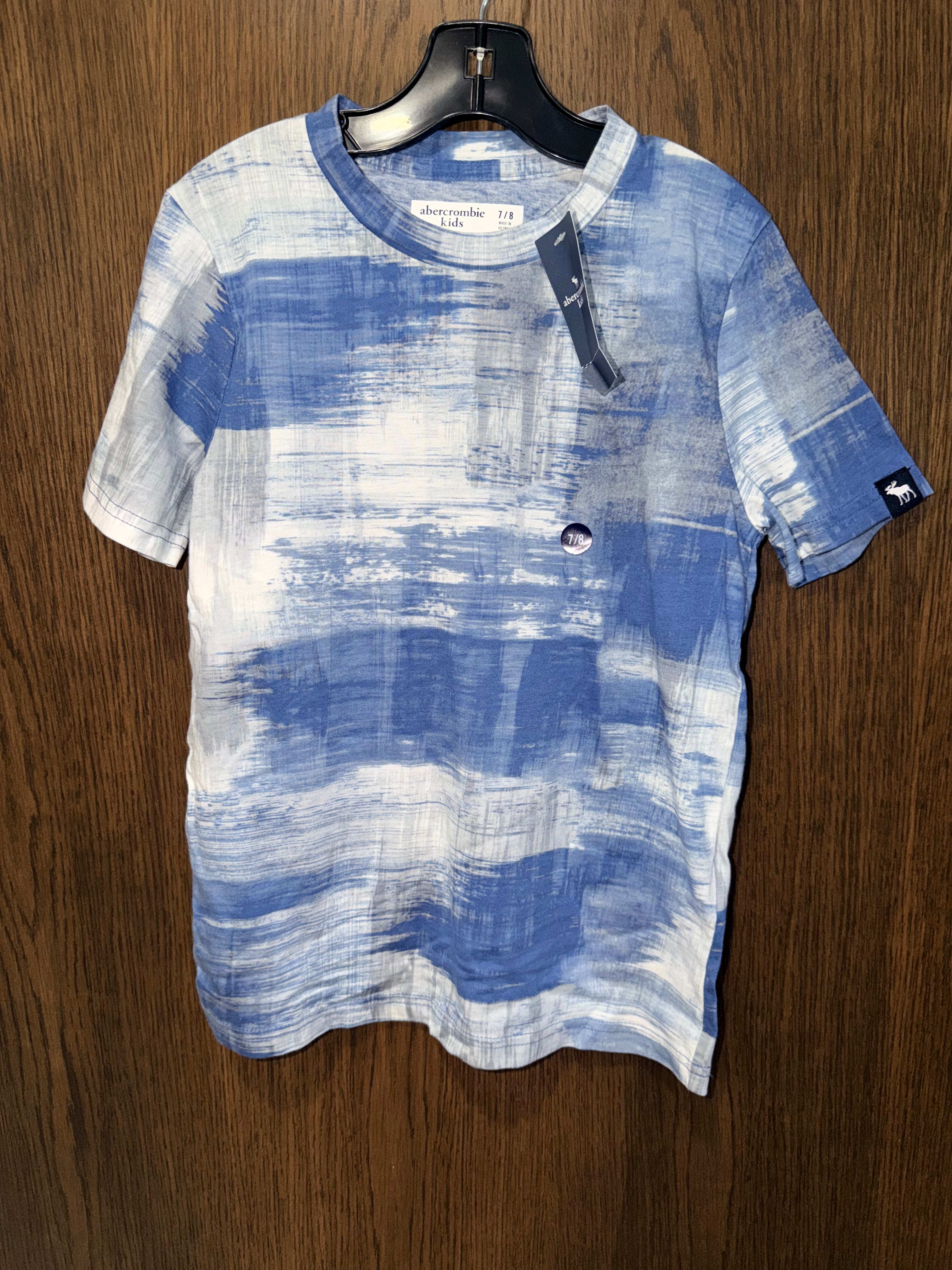 Abercrombie Kids Boys NWT Short Sleeve Size YSM 7/8