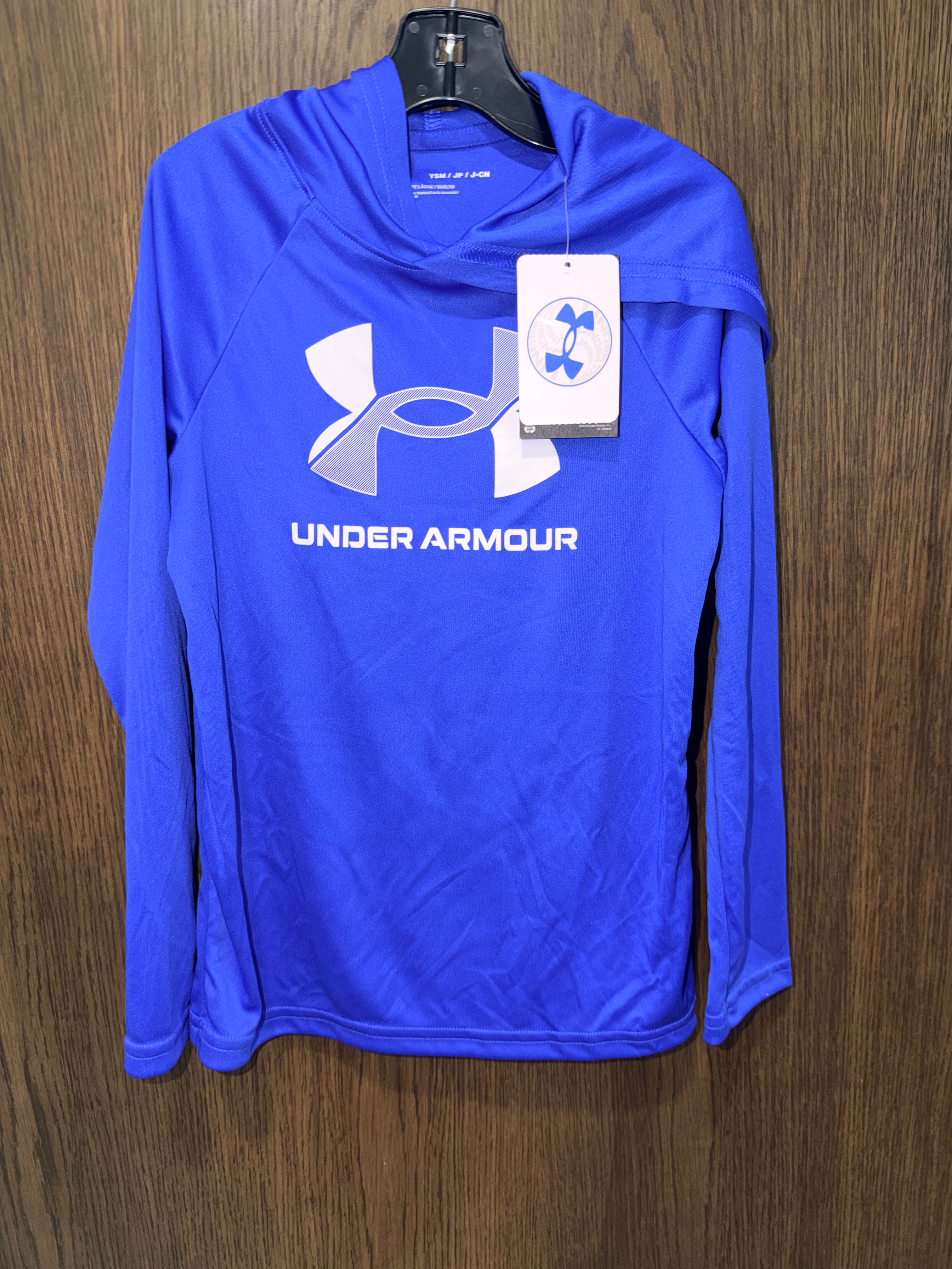 Under Armour Boys NWT Hoodie Pullover Size YSM 7/8