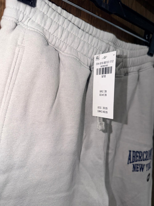Abercrombie Kids Boys Joggers YM 9/10 NWT