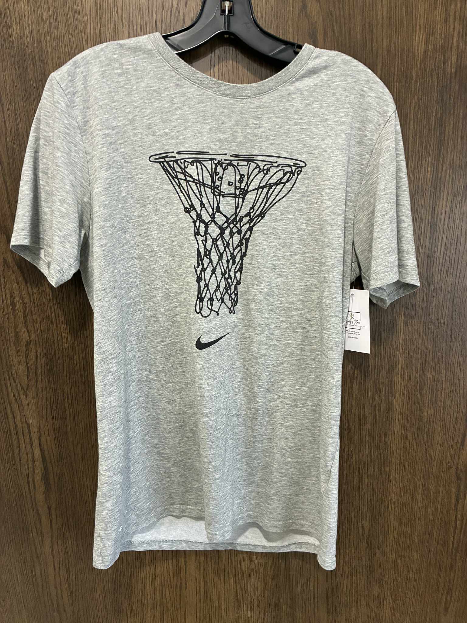 Nike Short Sleeve Shirt ~ Size Medium