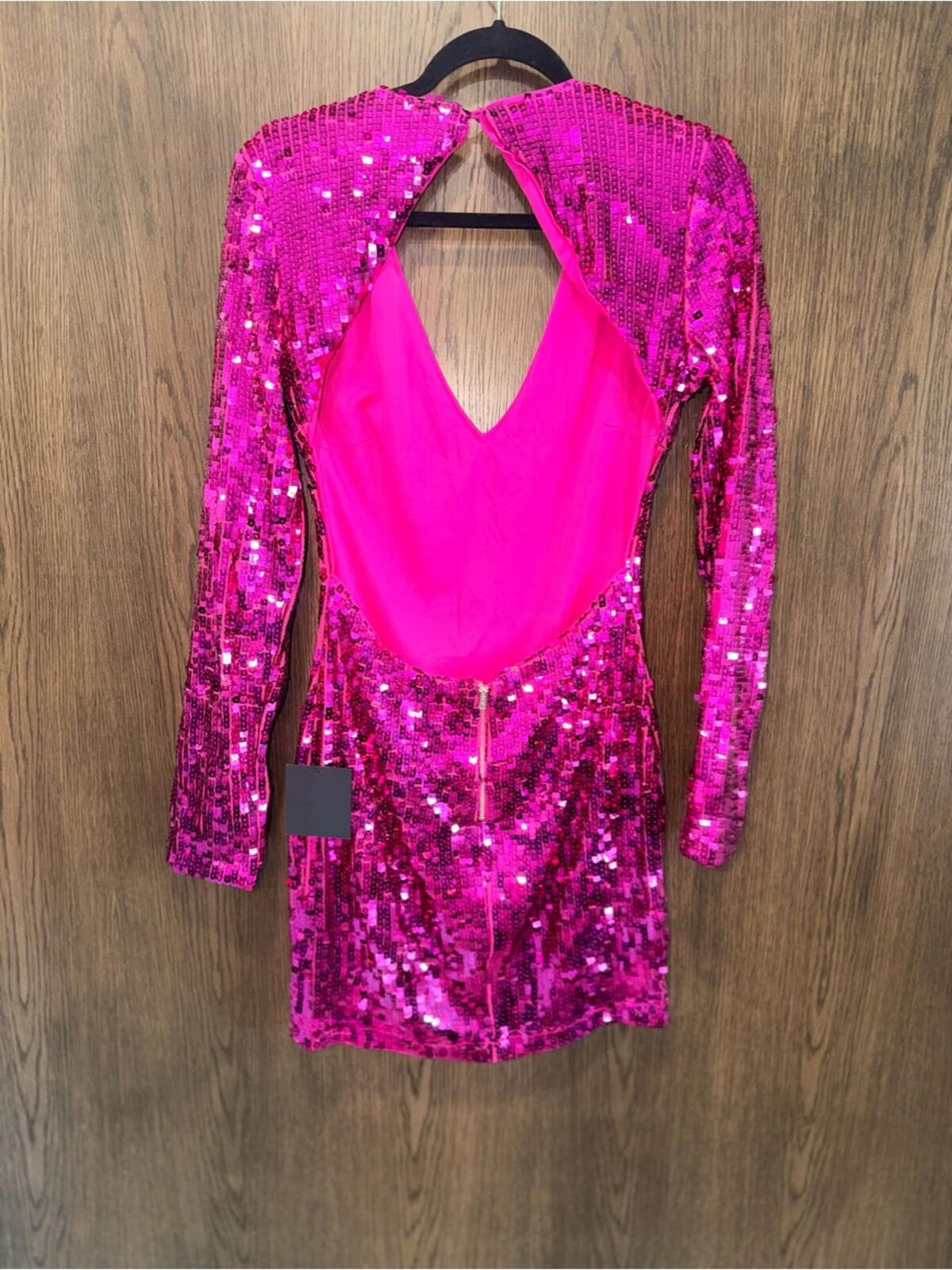 Lulu’s Women’s Glowing Sensation Magenta Sequin Mini Bodycon Dress Large NWT