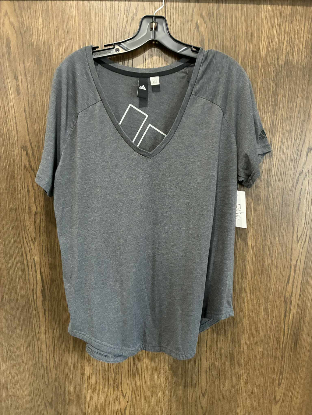 Women's Adidas V-neck Short Sleeve XL